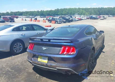 2018 Ford Mustang Ecoboost z USA, uszkodzony, nr VIN 1FA6P8TH5J5101602